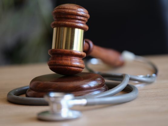 What Determines If a Personal Injury Case Goes to Trial?